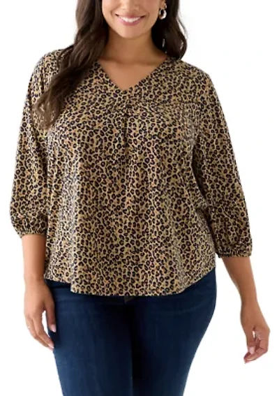 Plus 3/4 V-Neck Pleated Top