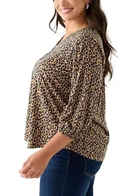 Plus 3/4 V-Neck Pleated Top