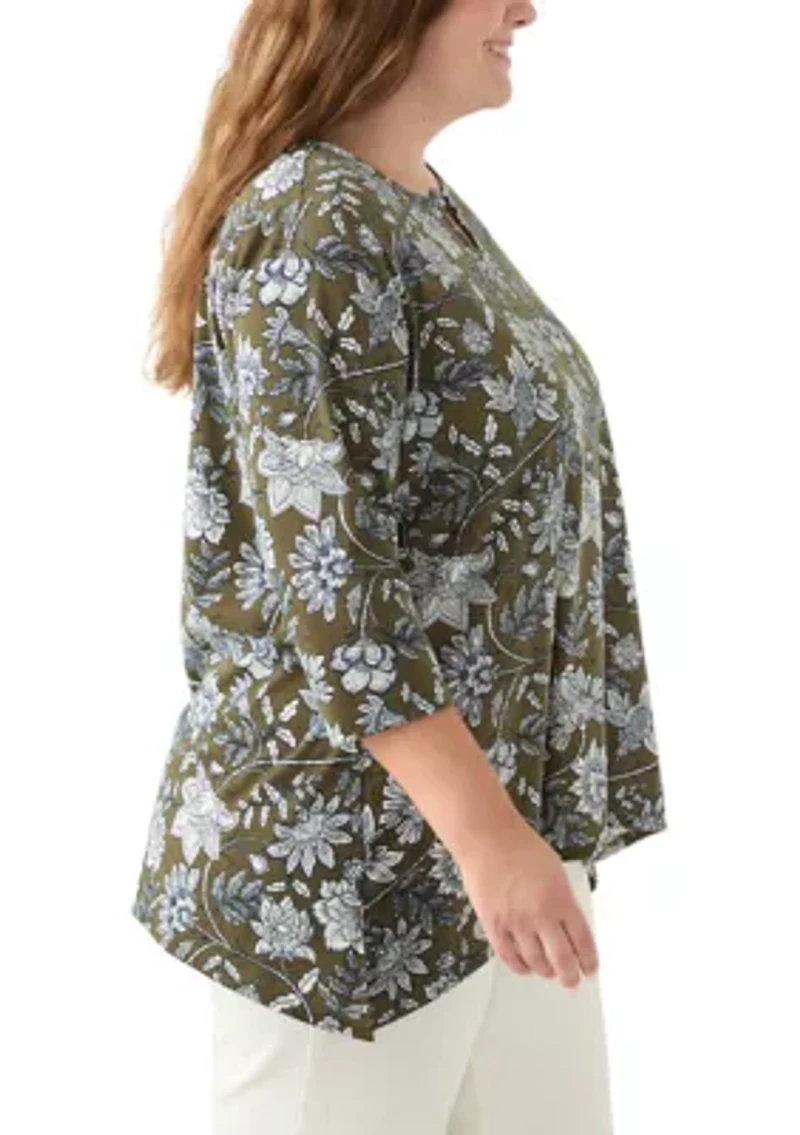 Plus 3/4 Sleeve Keyhole Neck Floral Sharkbite Tunic