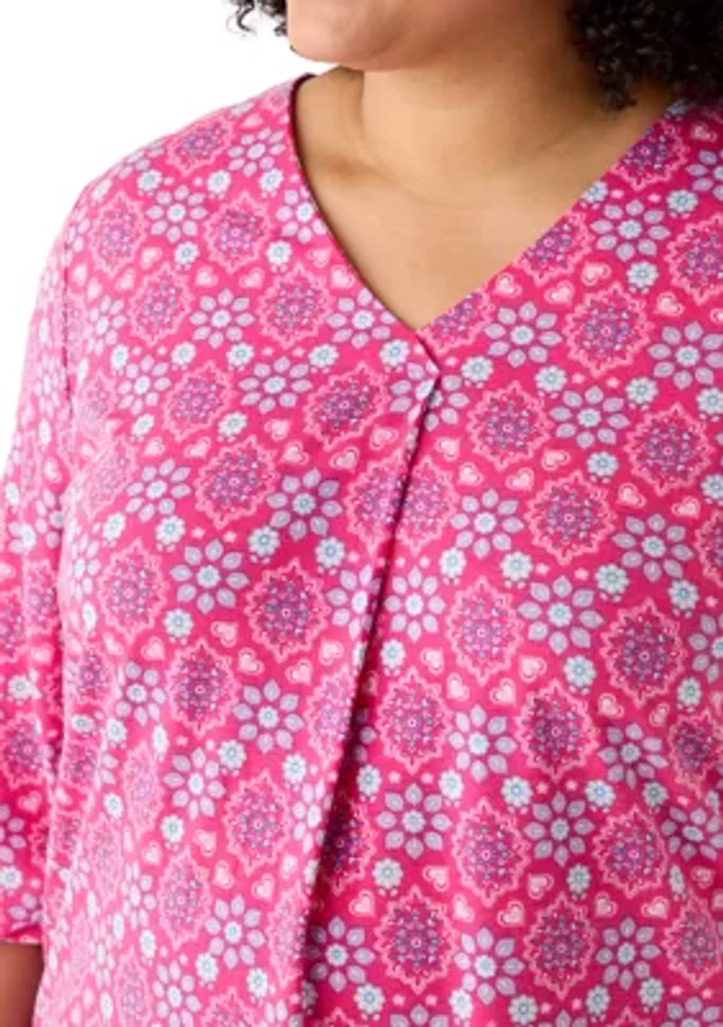 Plus 3/4 Sleeve V-Neck Blouse