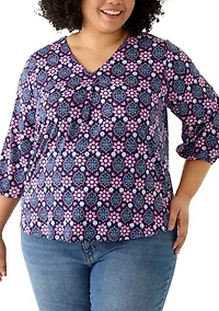 Plus 3/4 Sleeve V-Neck Pleated Blouse