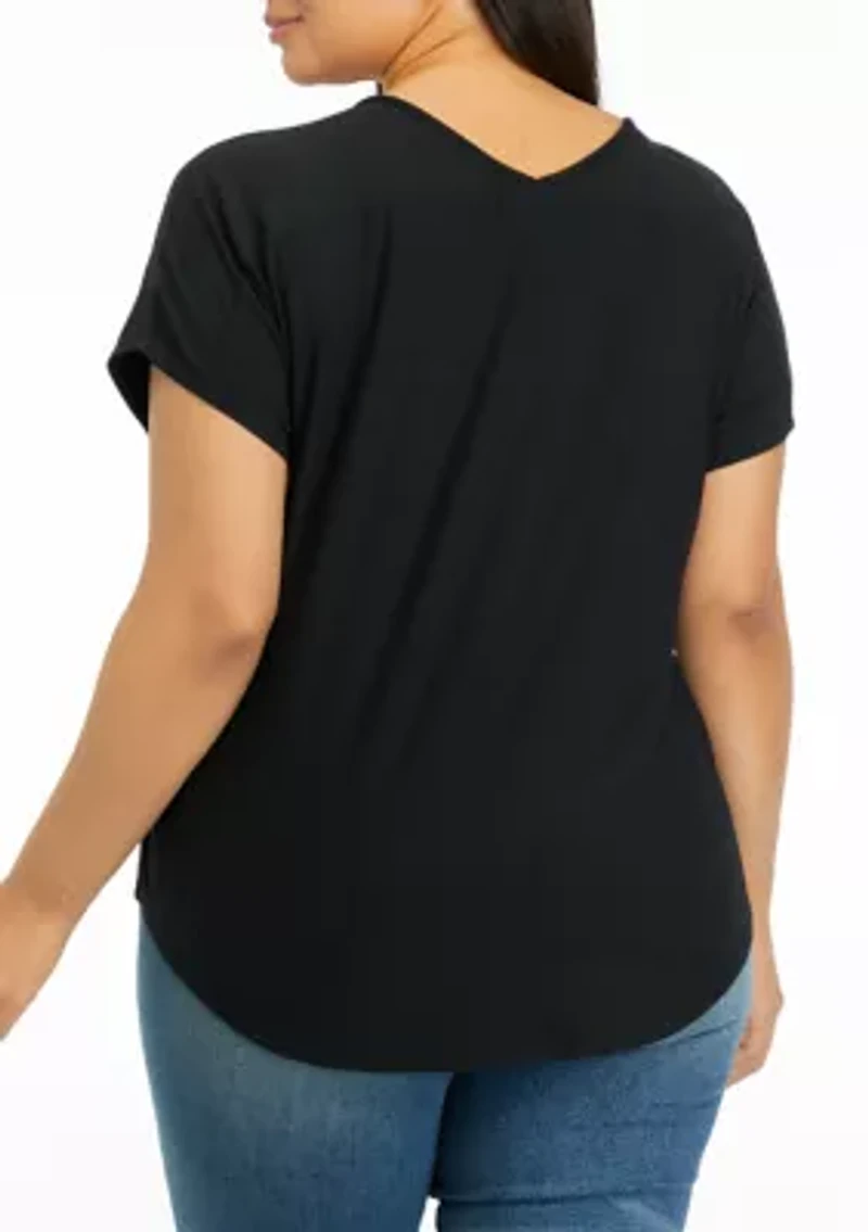 Plus Pocket V-Neck T-Shirt