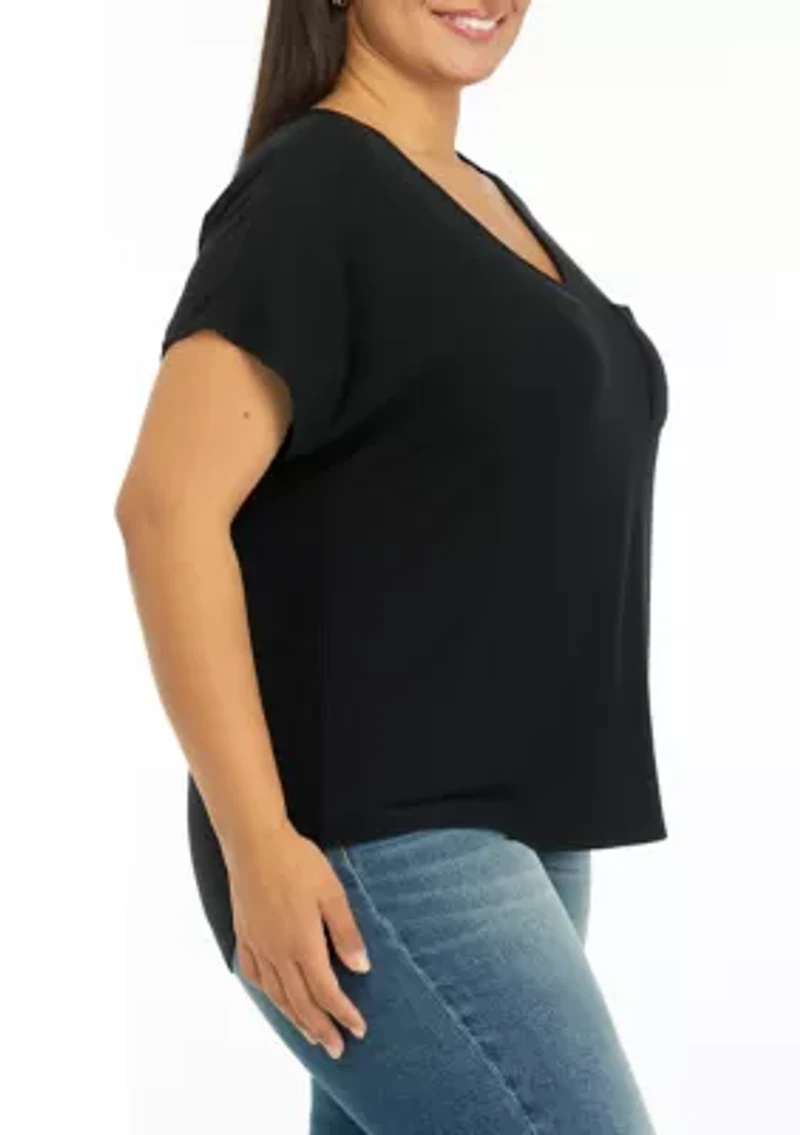 Plus Pocket V-Neck T-Shirt