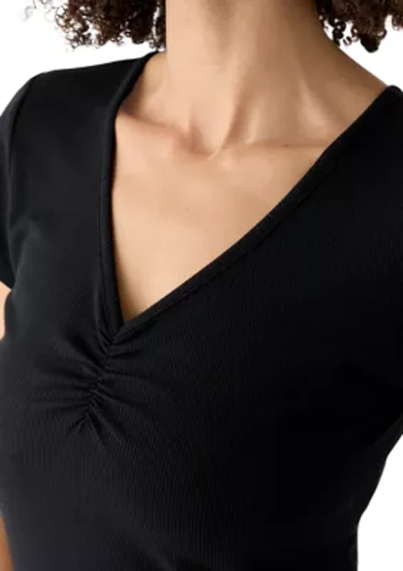 Women's V-Neck Cap Sleeve Top