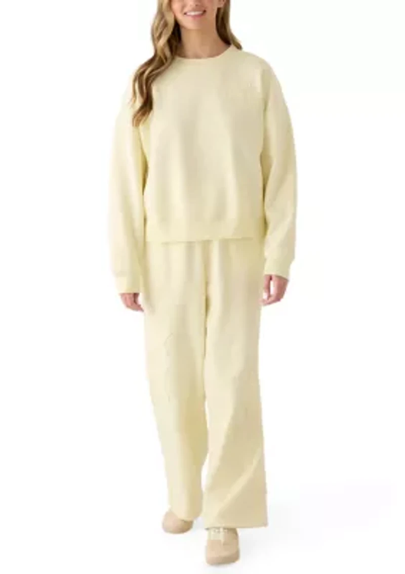 Women's Drop Shoulder Crew Sweatshirt with Appliqué