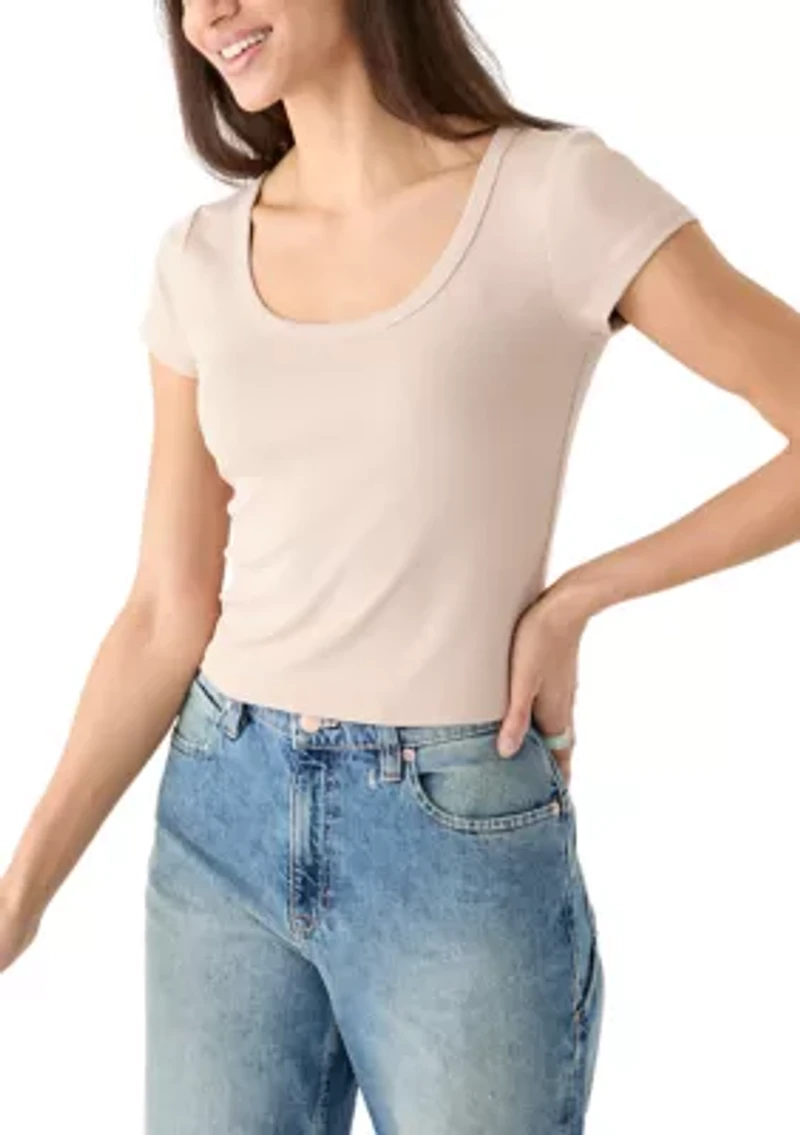 Women's Short Sleeve Scoop Neck T-Shirt