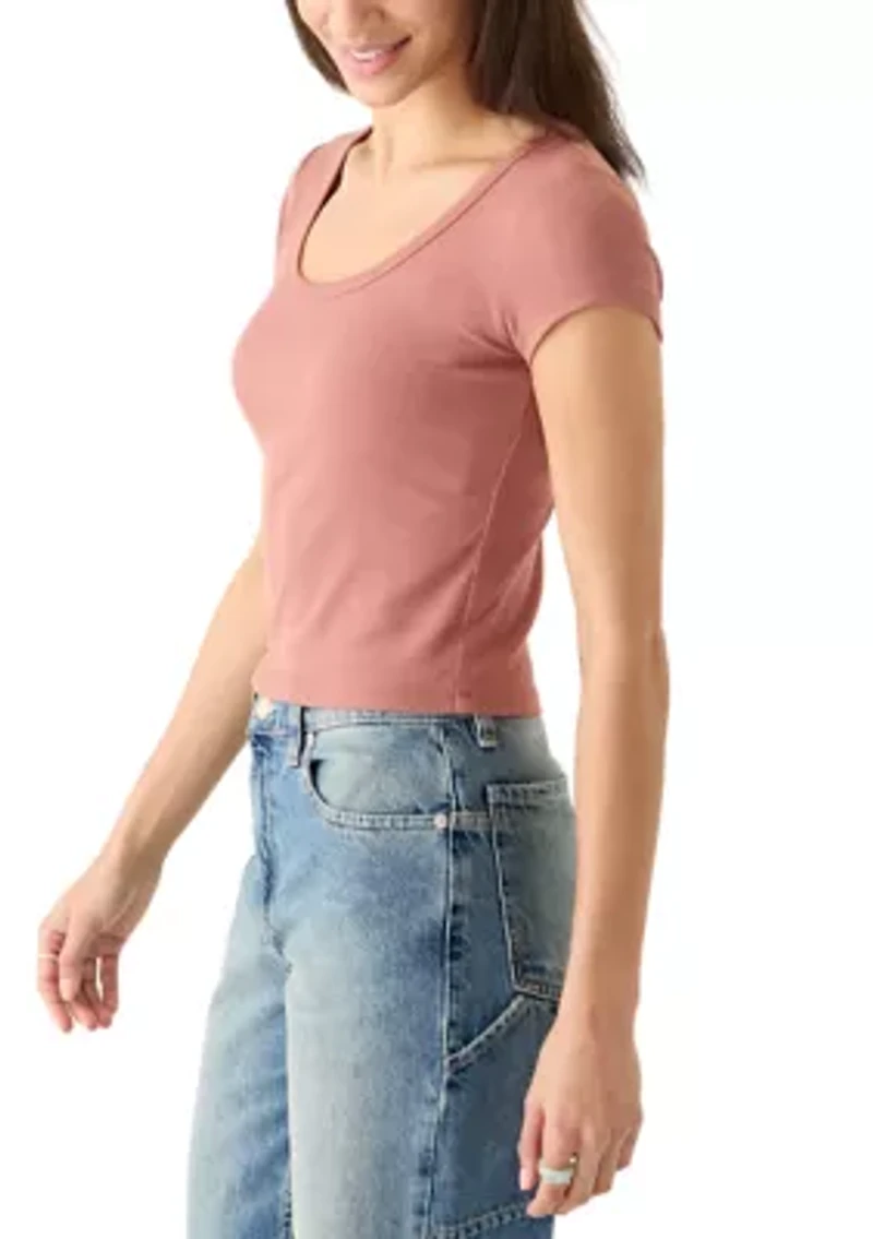 Women's Short Sleeve Scoop Neck T-Shirt