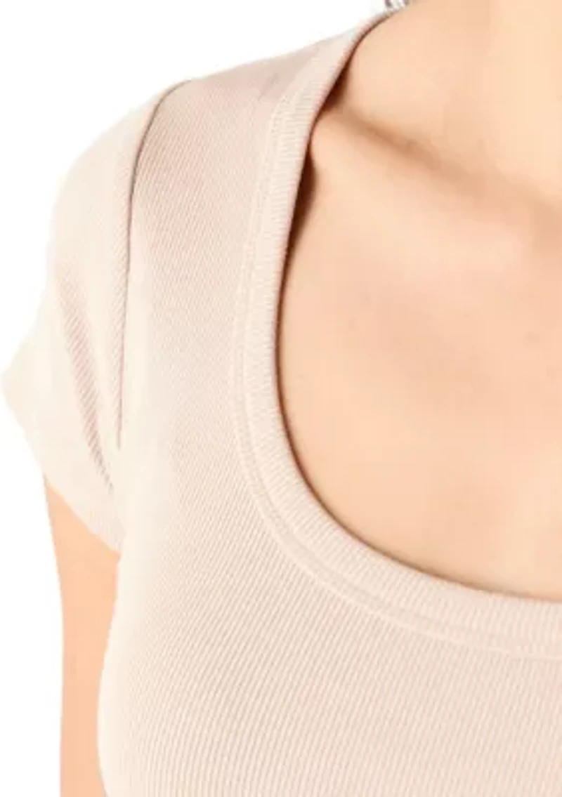 Women's Short Sleeve Scoop Neck T-Shirt