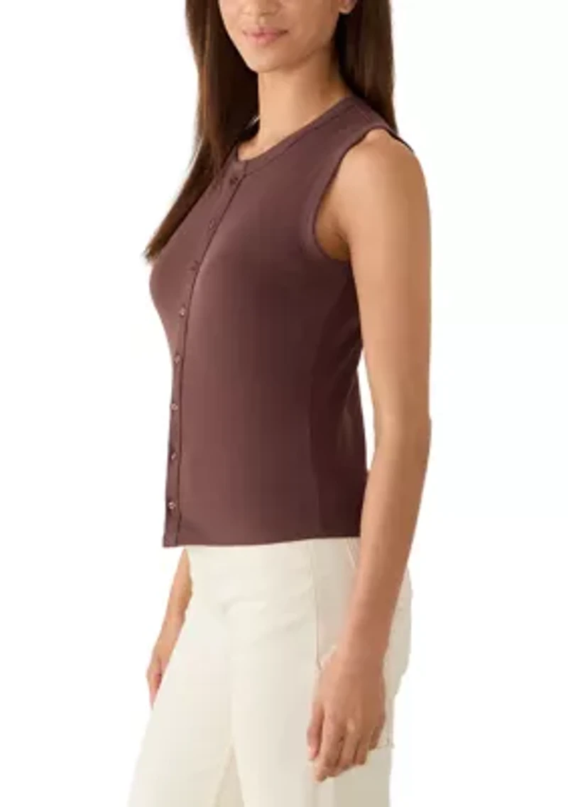 Women's Sleeveless Crew Neck Button Up Top