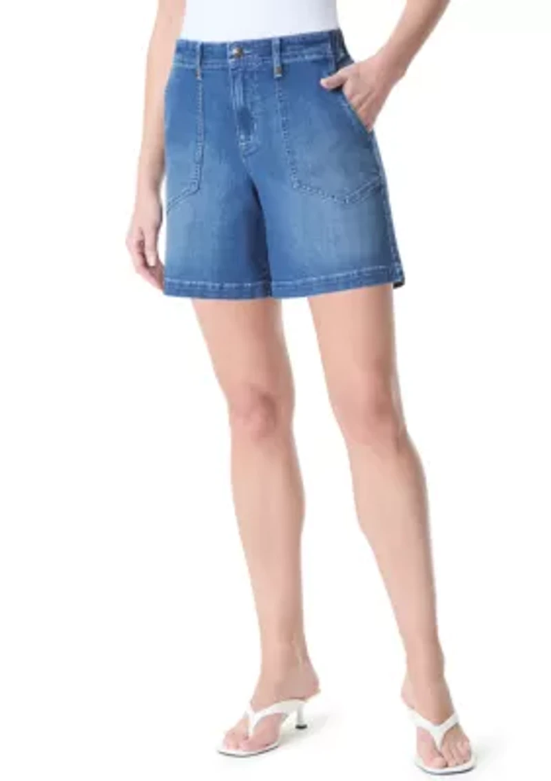 Women's Patch Pocket Shorts
