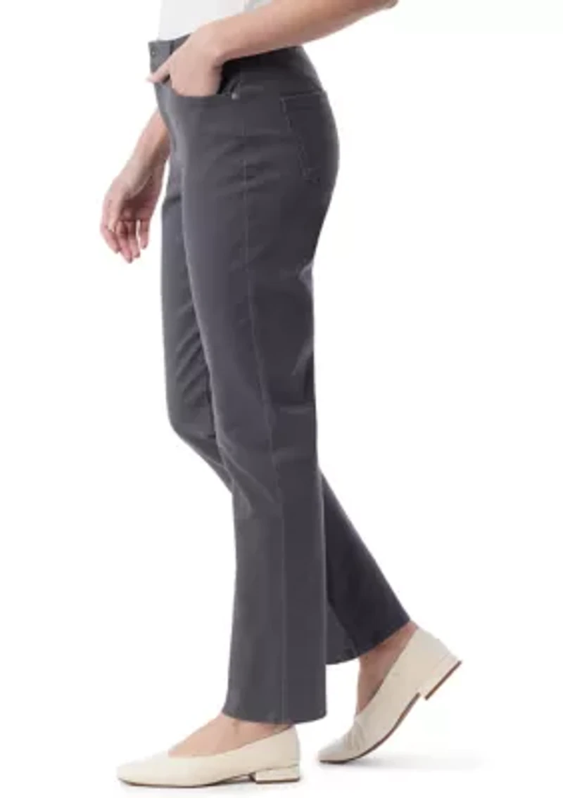 Petite Amanda Classic Short Pants