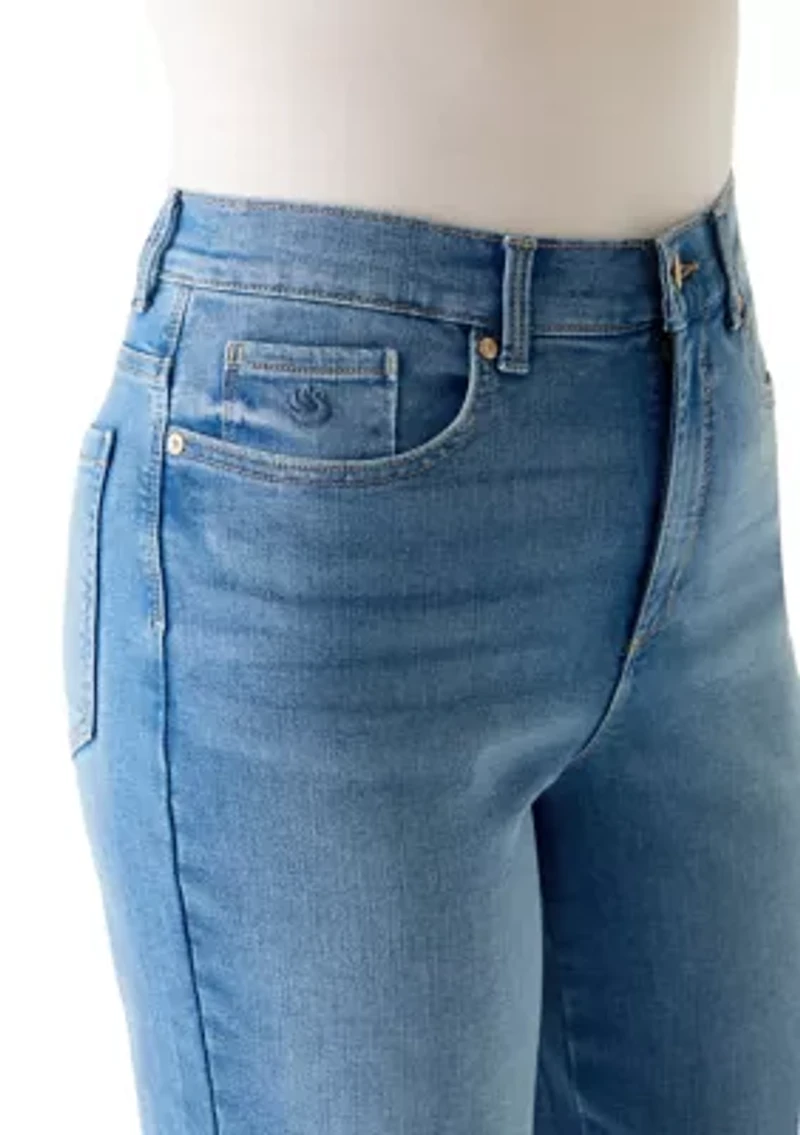 Women's Amanda Capri Jeans with Hem Slit