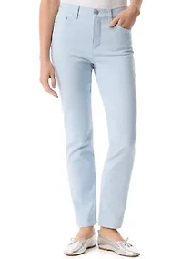 Women's Amanda Classic Fit Short Jeans