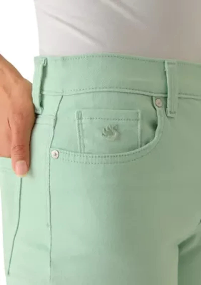 Women's Amanda Classic Fit Short Jeans