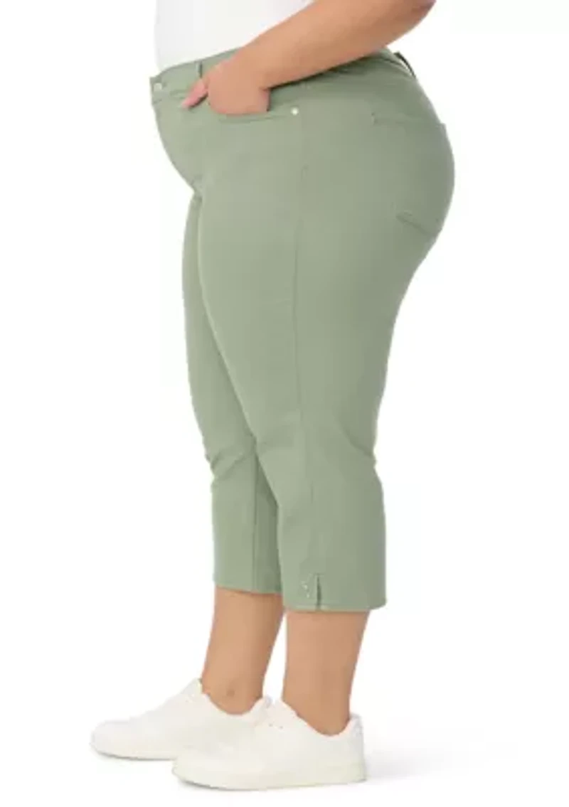 Plus Amanda Capri Pants