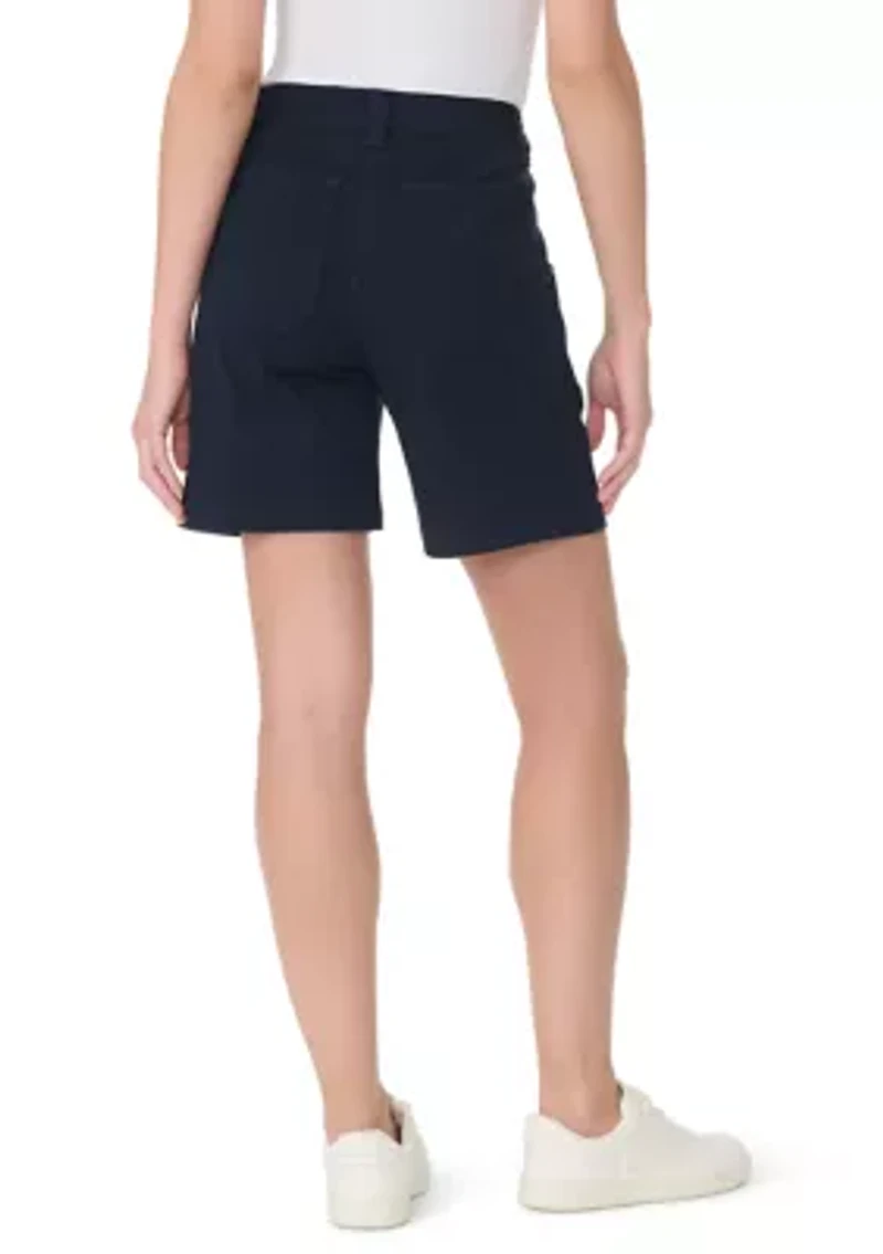 Women's Off Duty Shorts