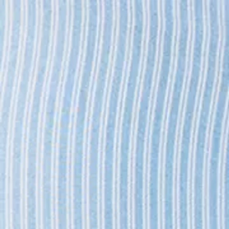 Plus Short Sleeve Daisy Woven Shirt