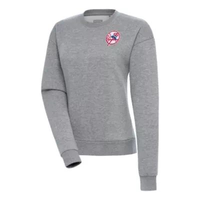 MLB New York Yankees Cooperstown Victory Crewneck Pullover Sweatshirt