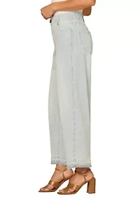 Women's Sol Skyrise Barrel Frayed Hem Jeans