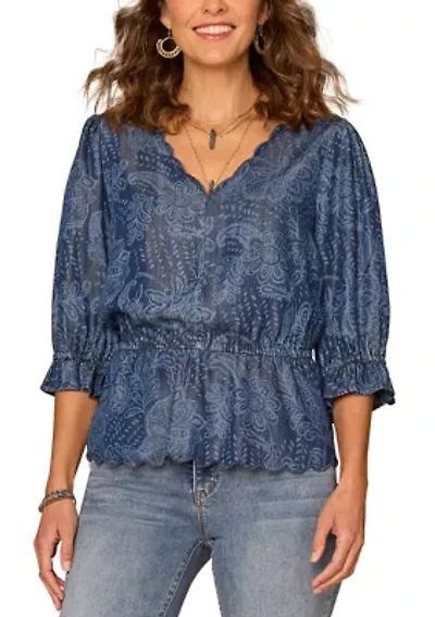 Women's Elbow Blouson Sleeve Top with Flutter Hem