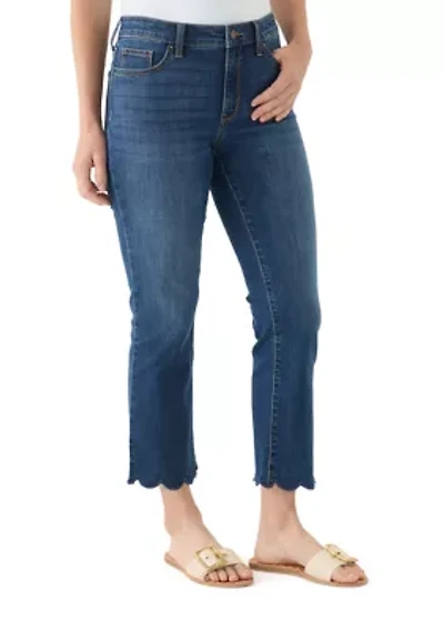 Women's Scallop Kick Flare Jeans