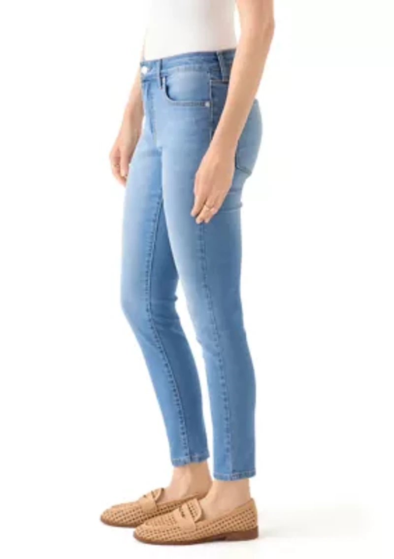 Women's Mid Rise Skinny Jeans