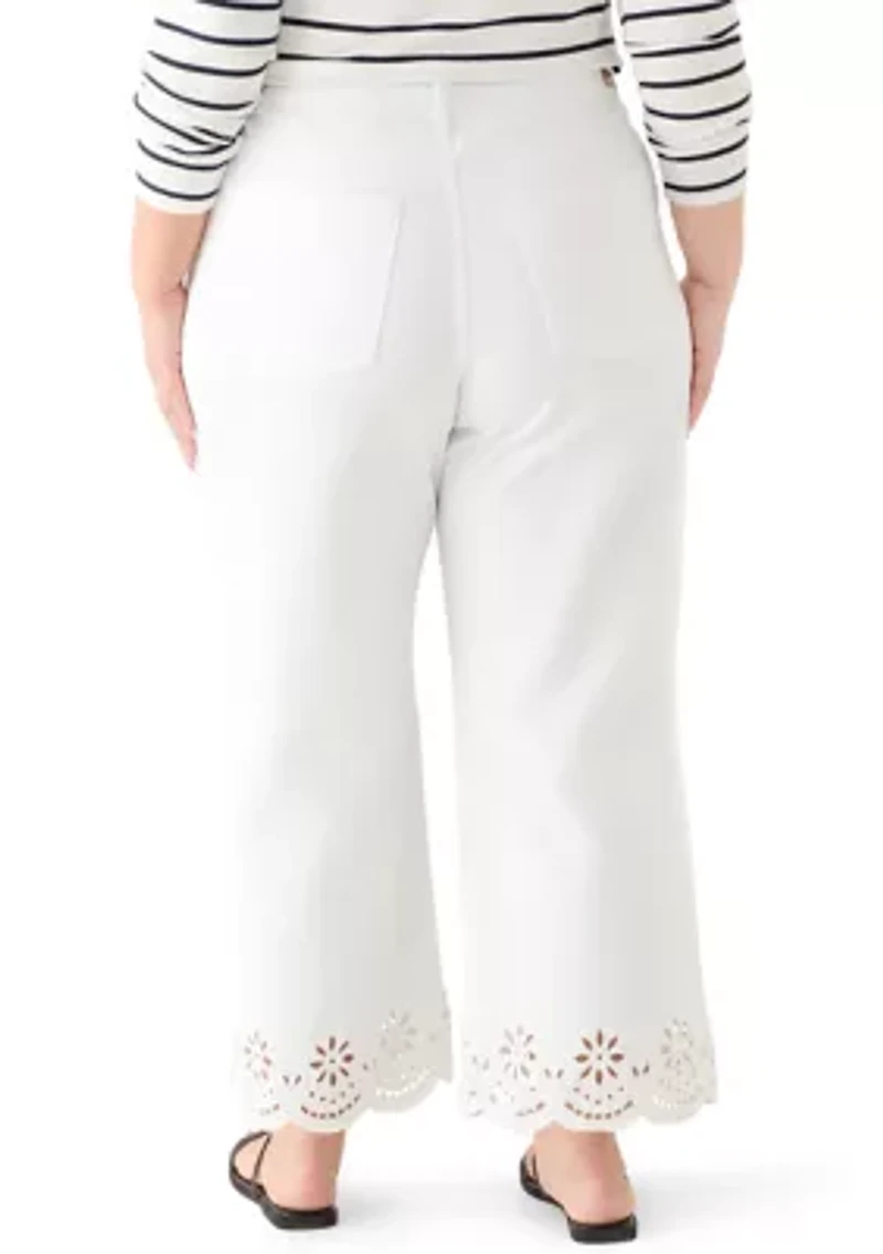 Plus Scallop Hem Cropped Jeans