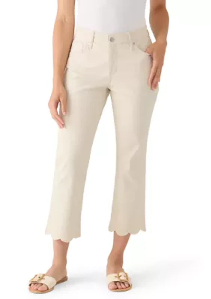 Petite Scallop Kick Flare Pants