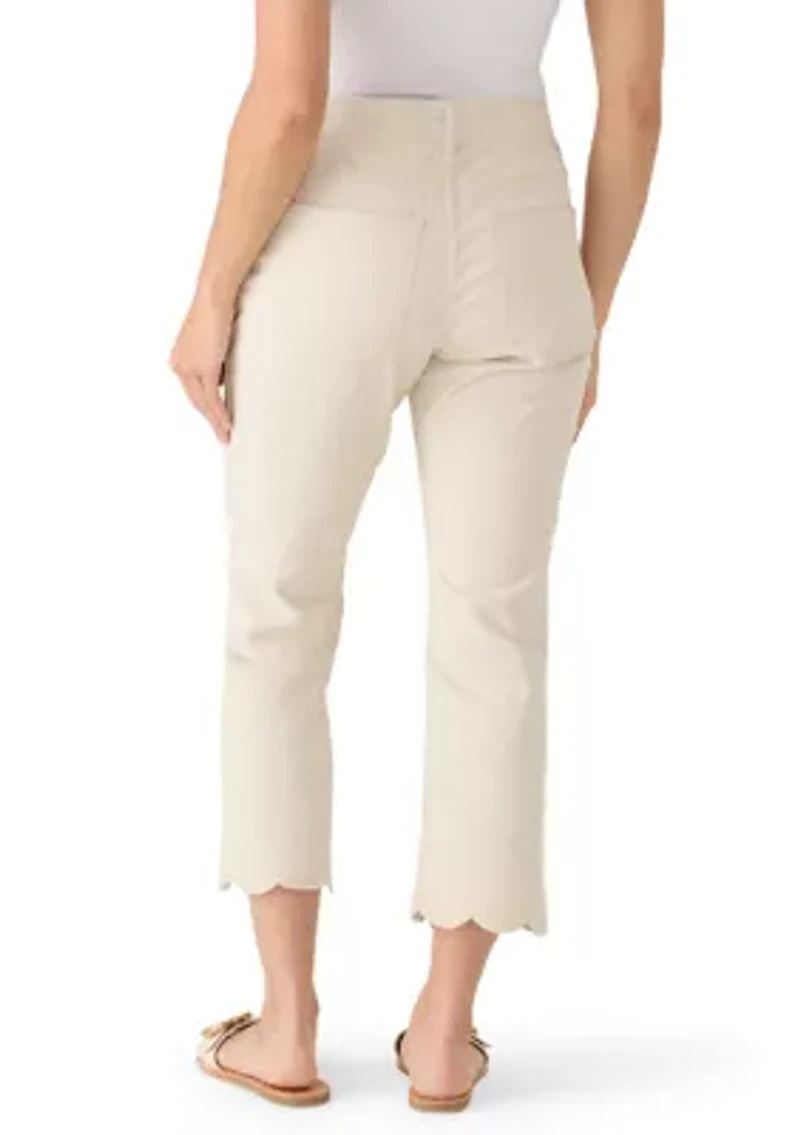 Petite Scallop Kick Flare Pants