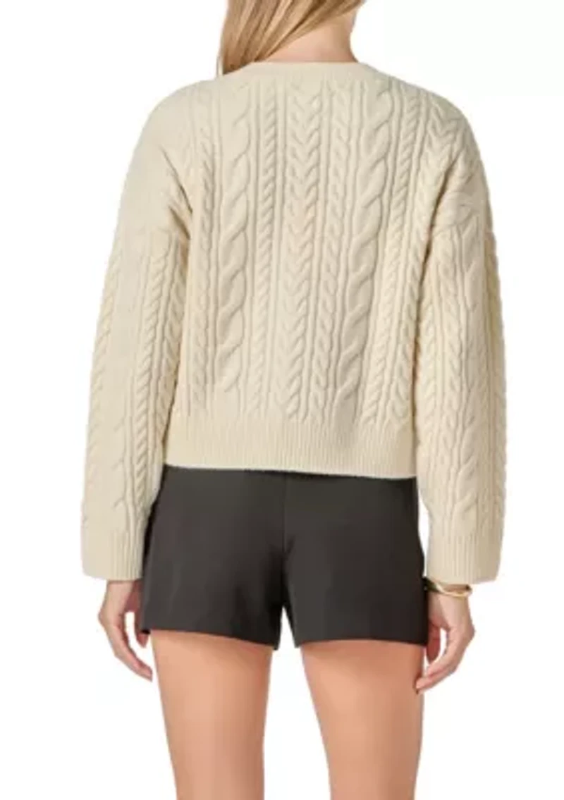 CREWNECK CABLE SWEATER