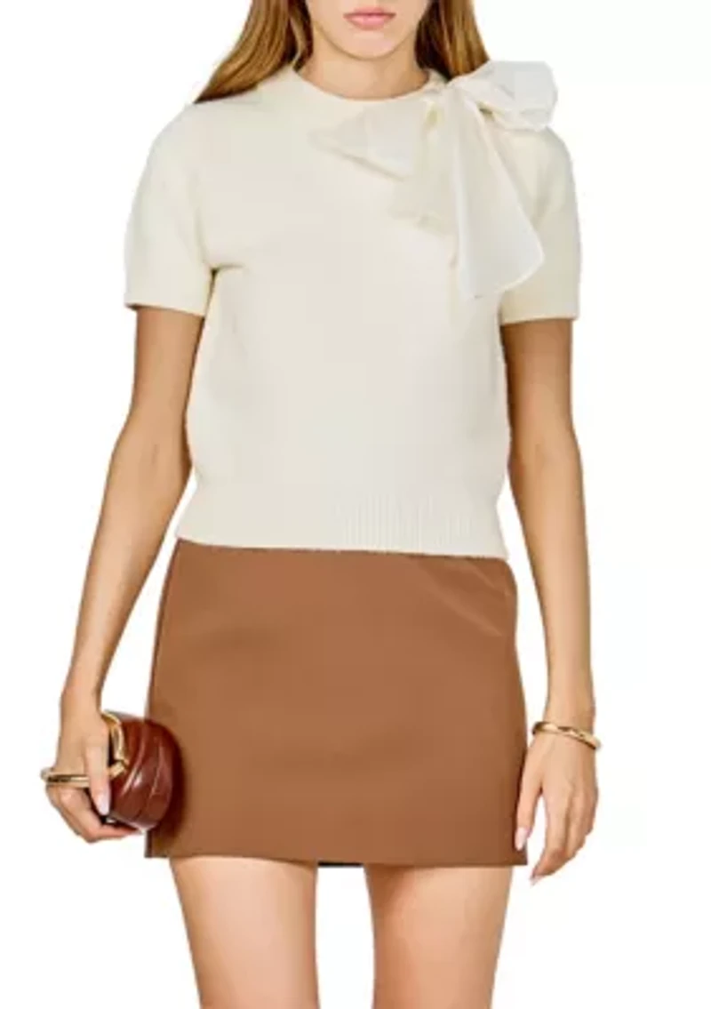 BOW ACCENT PUFF SLEEVE KNIT TOP