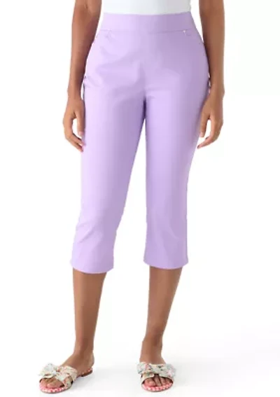 Women's Relaxed Fit Capri Pants