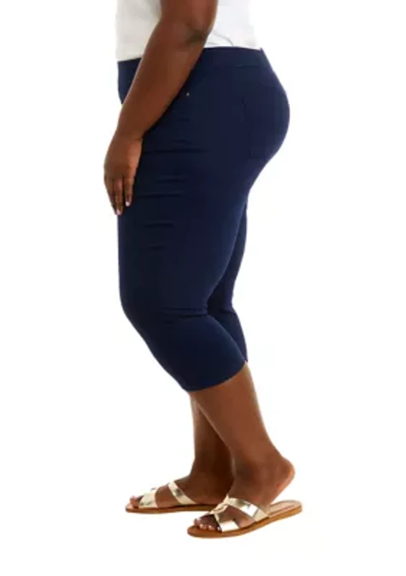Plus Cotton Solid Capri Pants