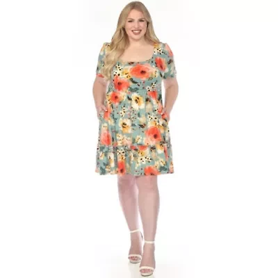 Plus Square Neck Short Sleeve Floral Dress