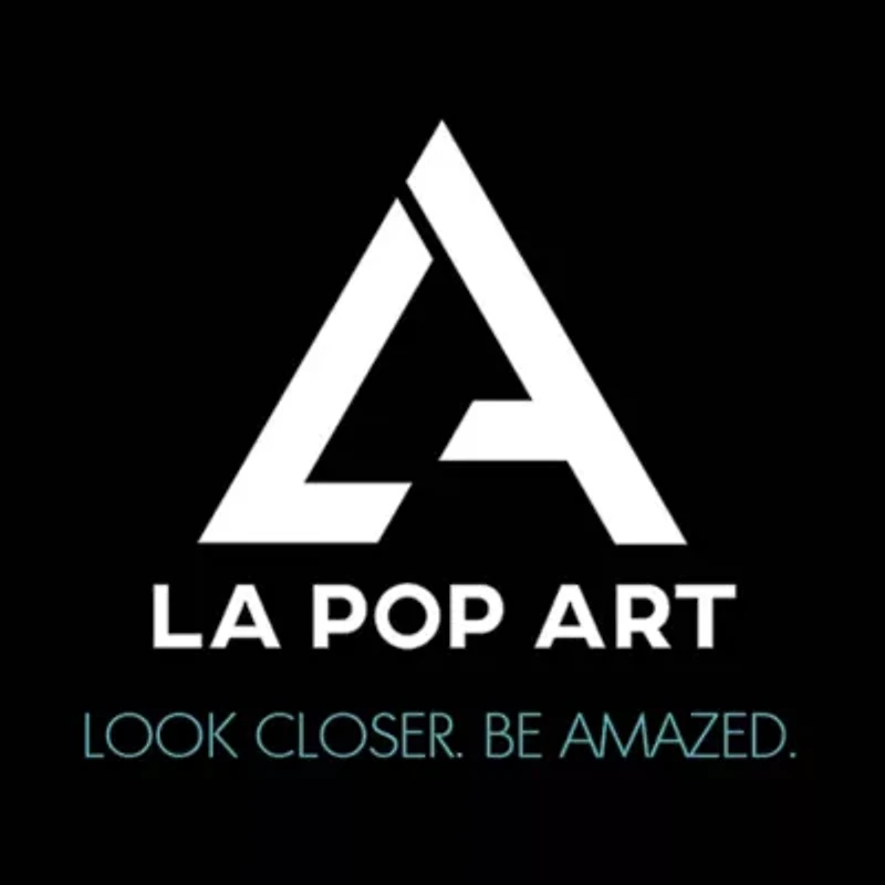 Cat Heart - Women's Word Art Crewneck Sweatshirt