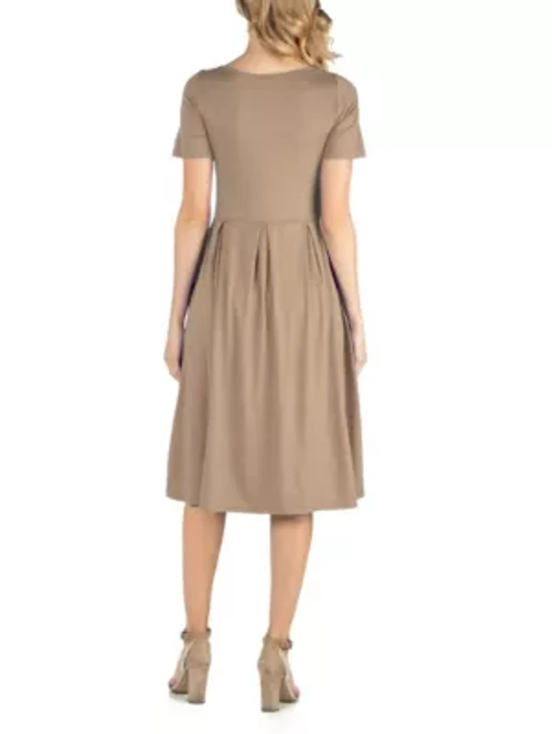 Maternity Midi Dress with Short Sleeve and Pocket Detail