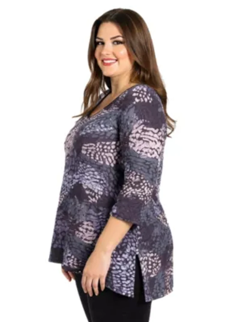 Womens Plus Gray Abstract Print V Neck three quarter Sleeve Tunic Top