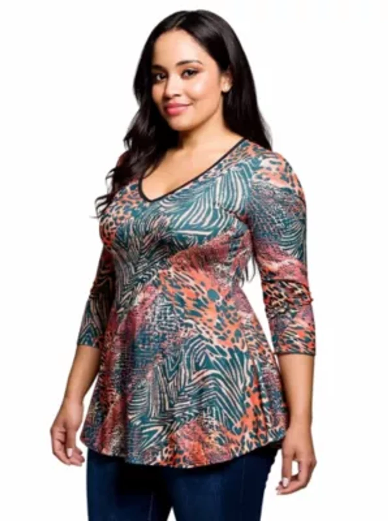 Womens Plus Animal Print V Neck Three Quarter Sleeve Tunic Top