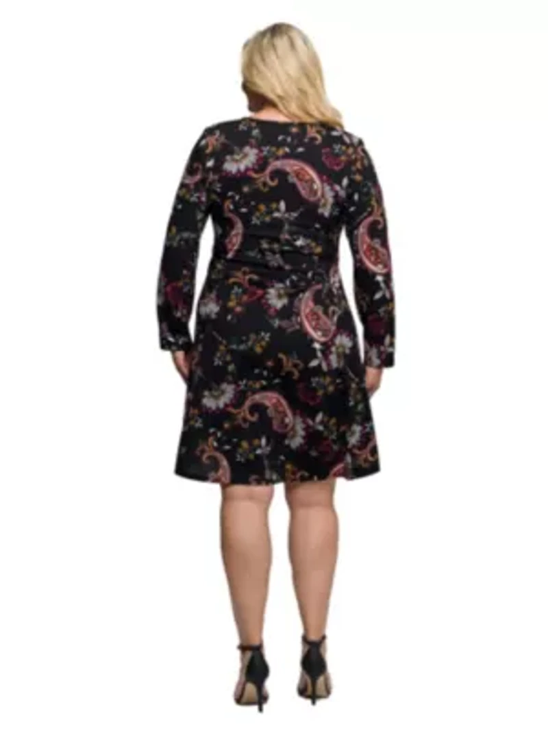 Womens Plus Black Paisley Print Long Sleeve Fit and Flare Dress