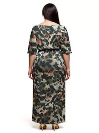 Womens Plus Green Abstract Print Batwing Sleeve Maxi Dress with Slit