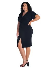 Plus Short Sleeve V Neck Twist Front Split Hem Dress