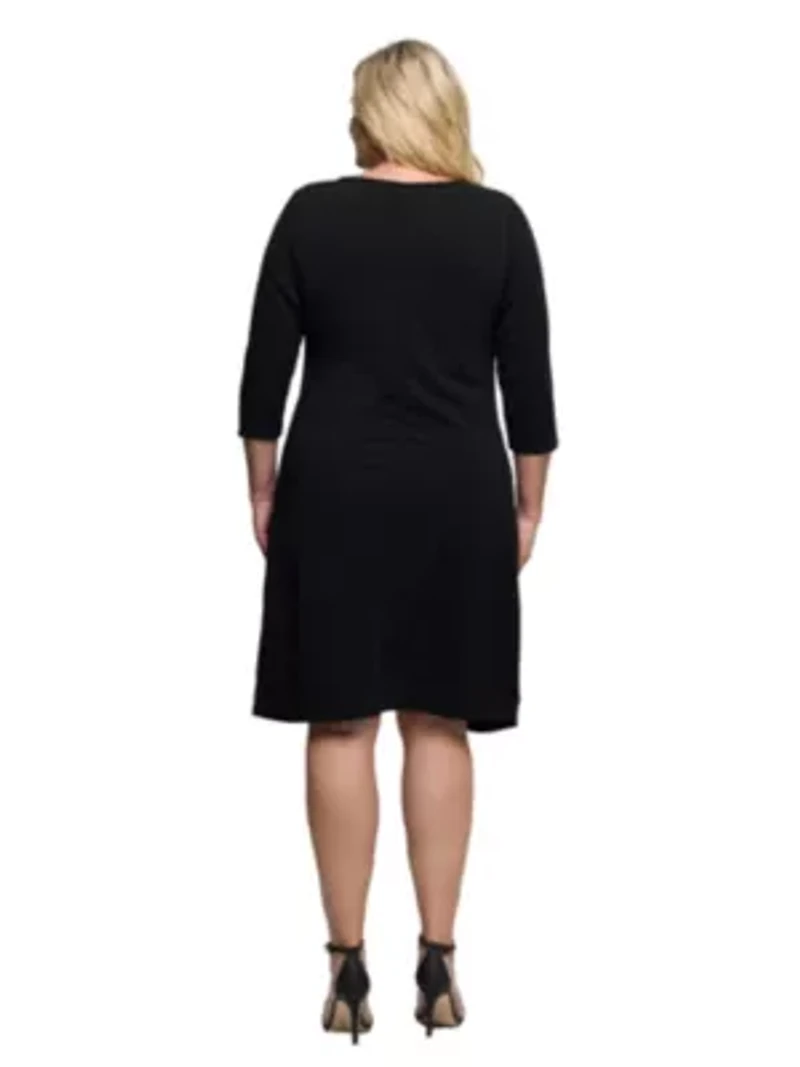 Womens Plus Three Quarter Sleeve Ruched Tulip Hem Mini Dress