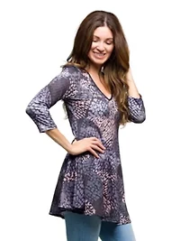 Womens Gray Abstract Print V Neck three quarter Sleeve Tunic Top