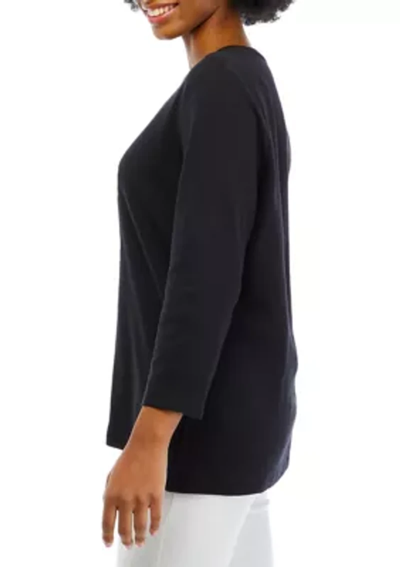 Petite 3/4 Sleeve Crew Neck Holiday Graphic T-Shirt