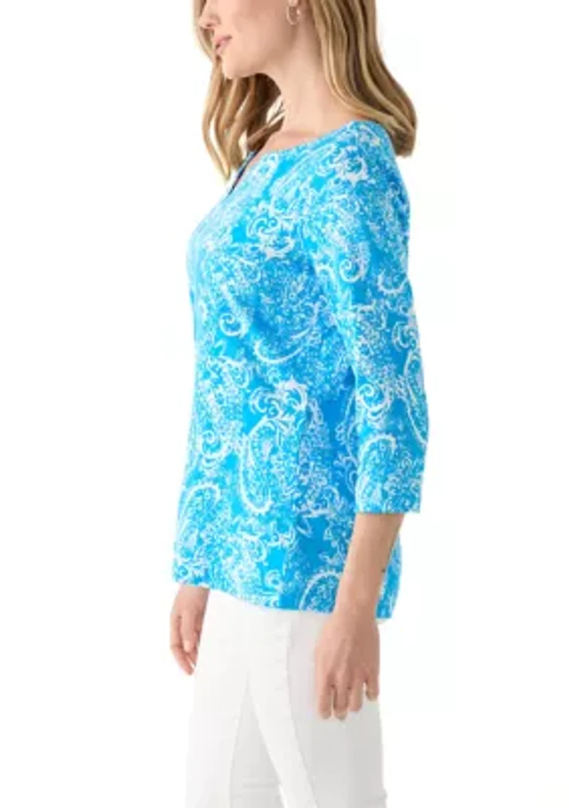 Petite 3/4 Sleeve Split Neck Allover Print Top