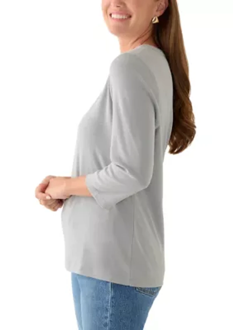 Petite 3/4 Sleeve V-Neck Top