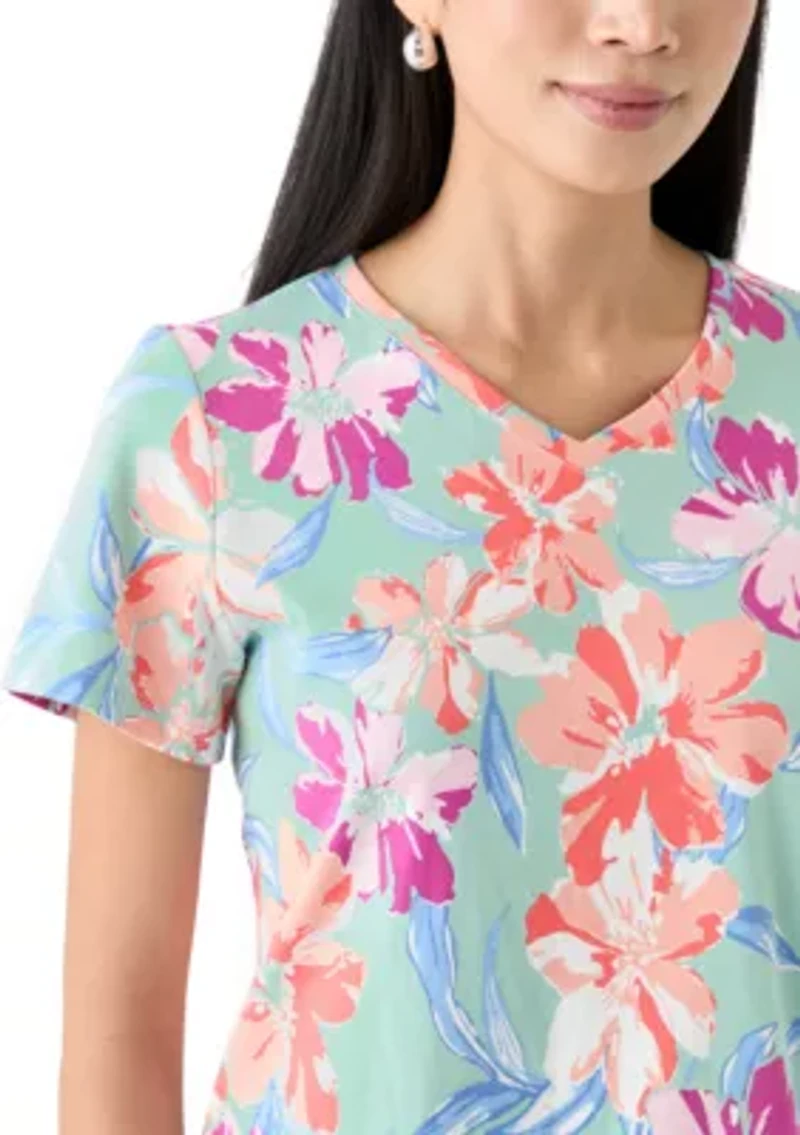 Petite Short Sleeve V-Neck Printed T-Shirt