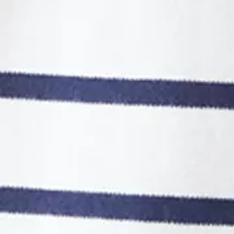 Petite 3/4 Sleeve Crew Neck Graphic Top