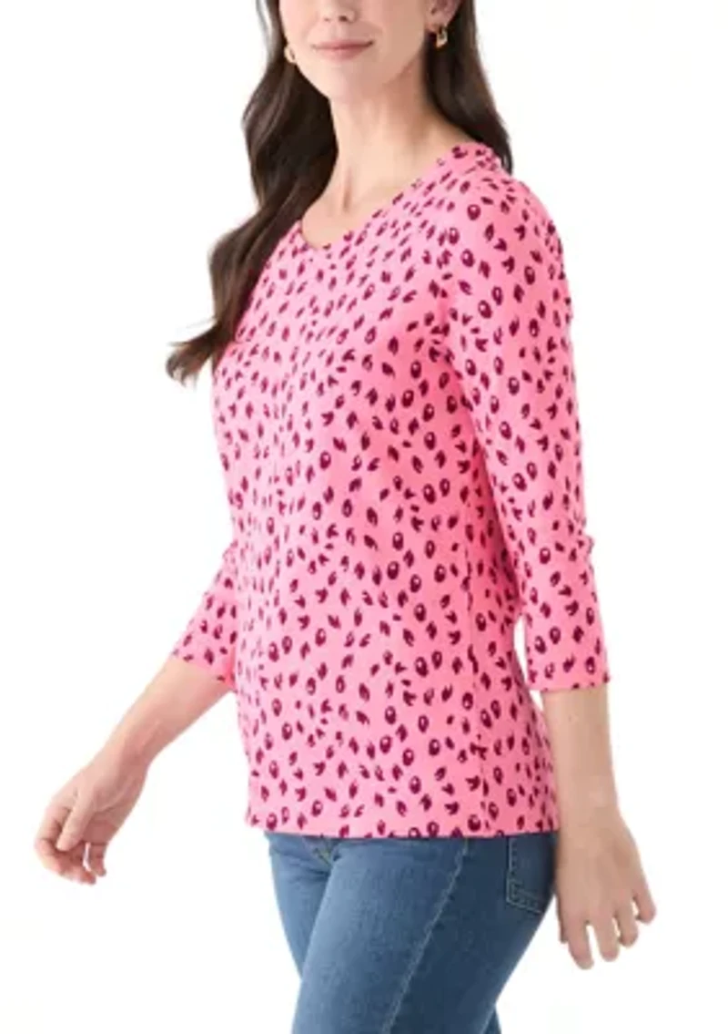 Women's 3/4 Sleeve V-Neck Printed Top
