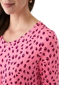 Women's 3/4 Sleeve V-Neck Printed Top
